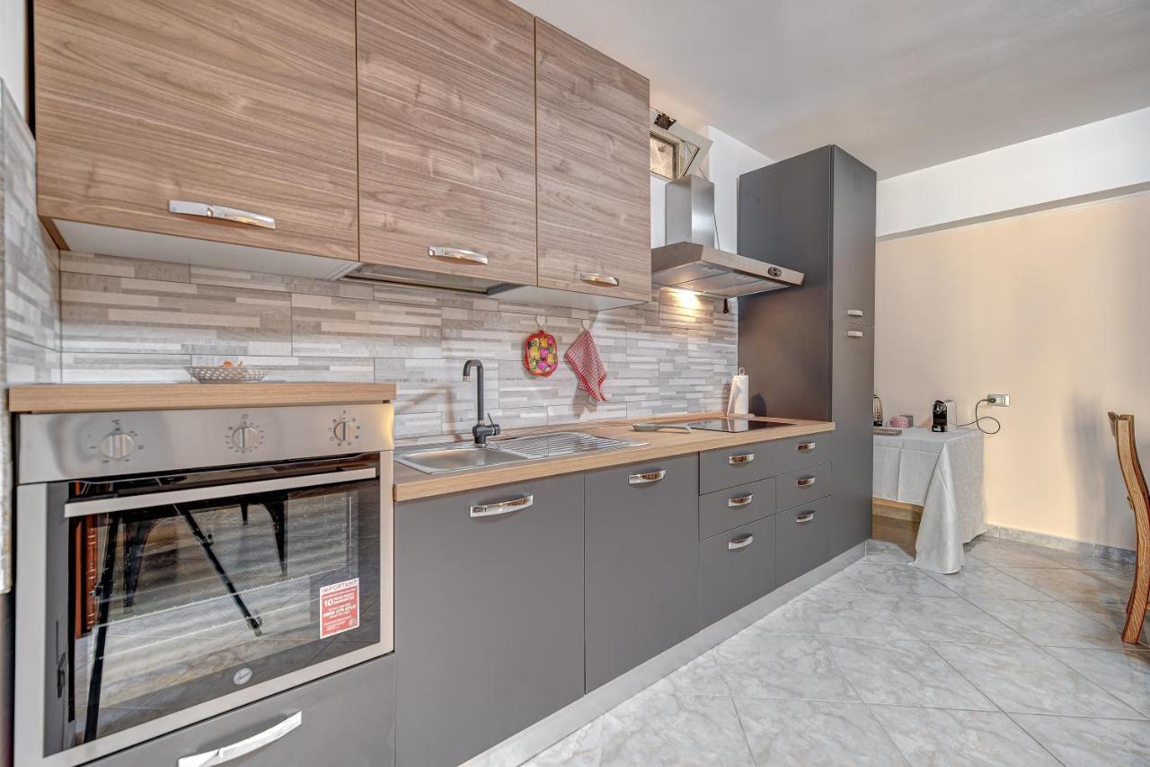 Appartamento Mileva House Civitavecchia Eksteriør billede